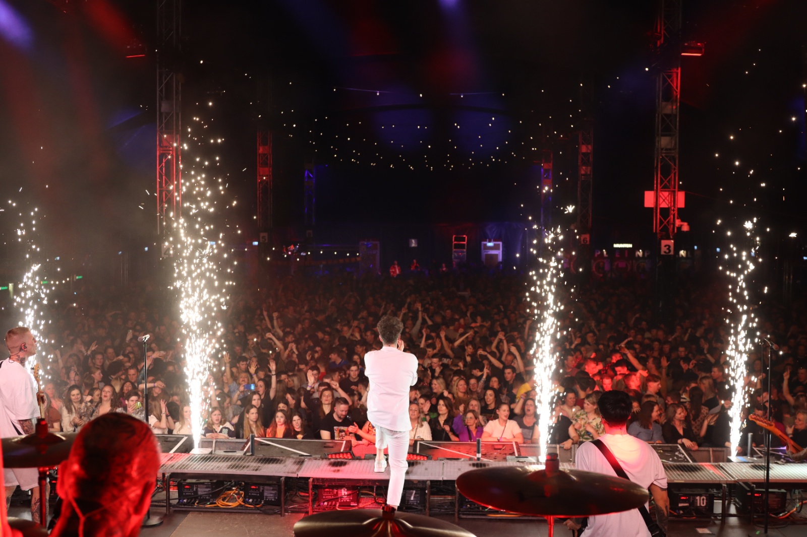 The Dirty Daddies     (12)